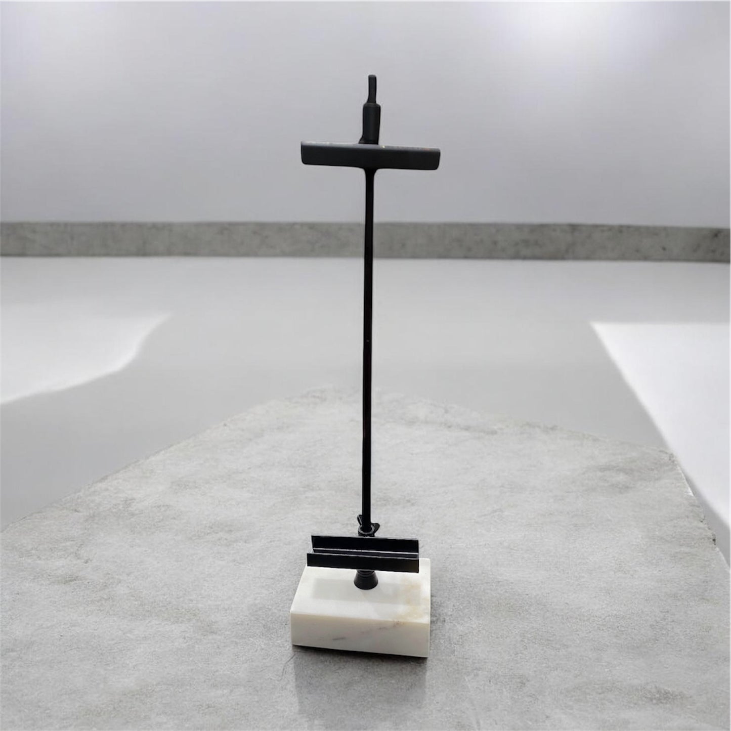 Adjustable Marble Picture Holder