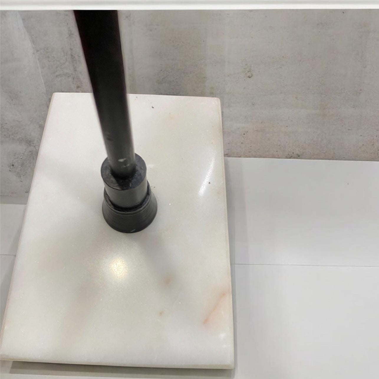 Adjustable Marble Picture Holder