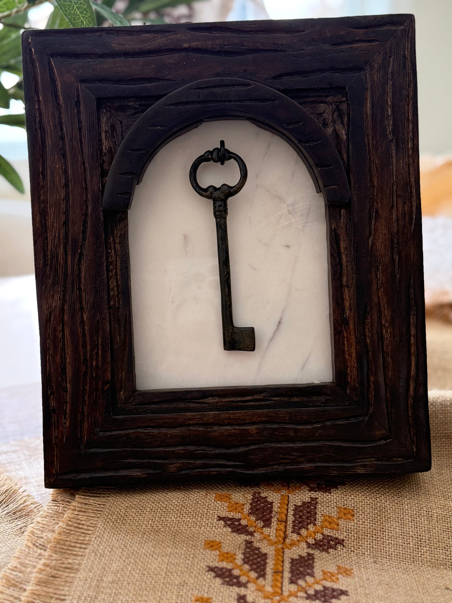 Framed Key Arch