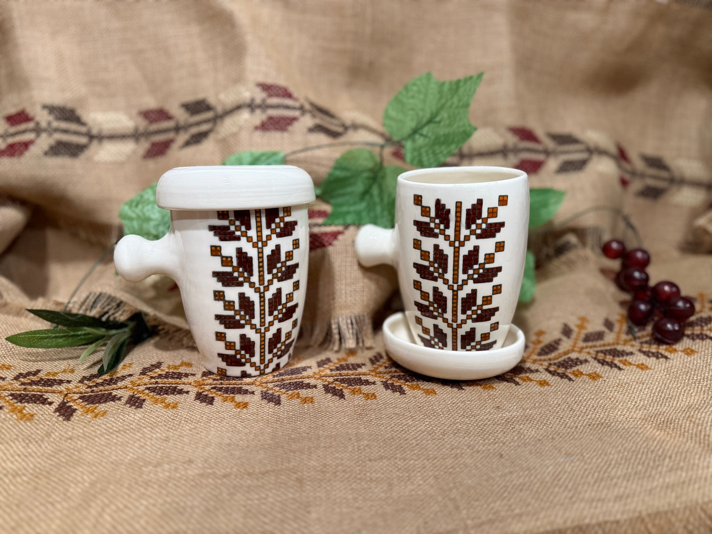 Stitched in Stone Coffee Mug with Lid/Saucer